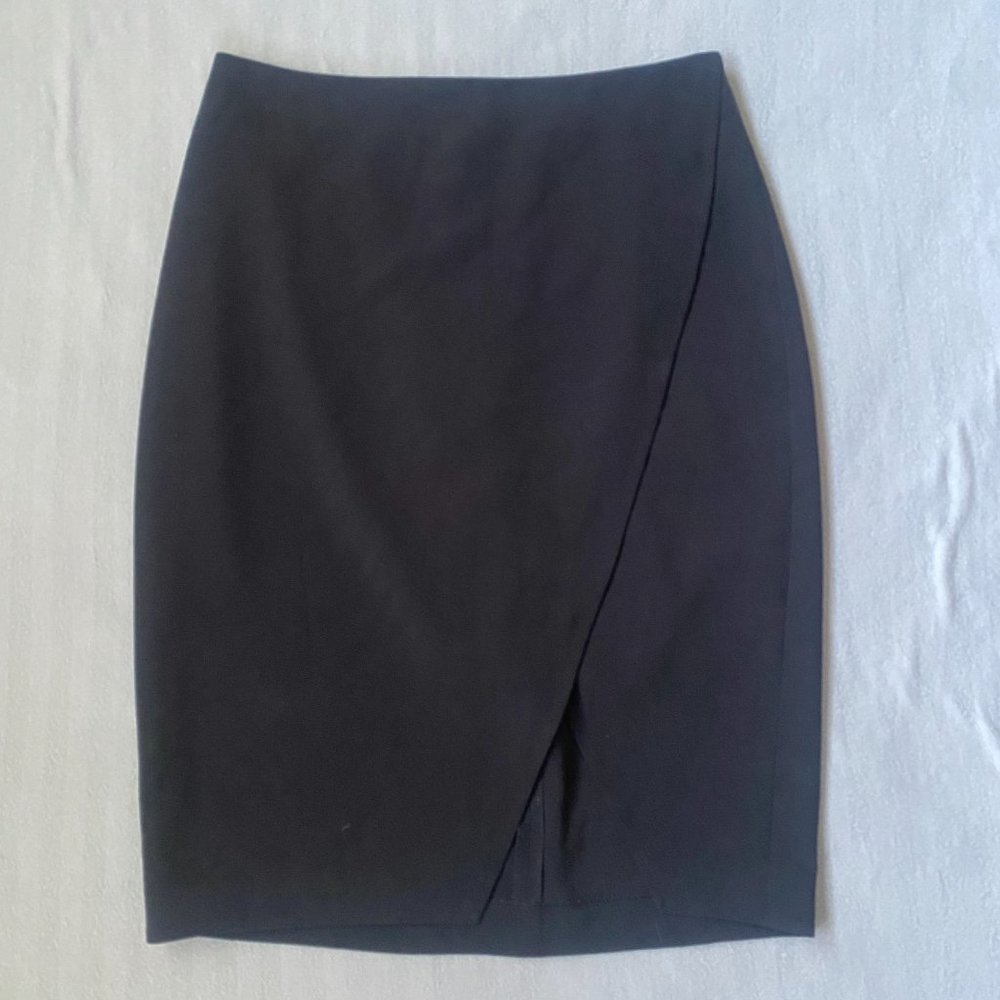 Black Express Skirt